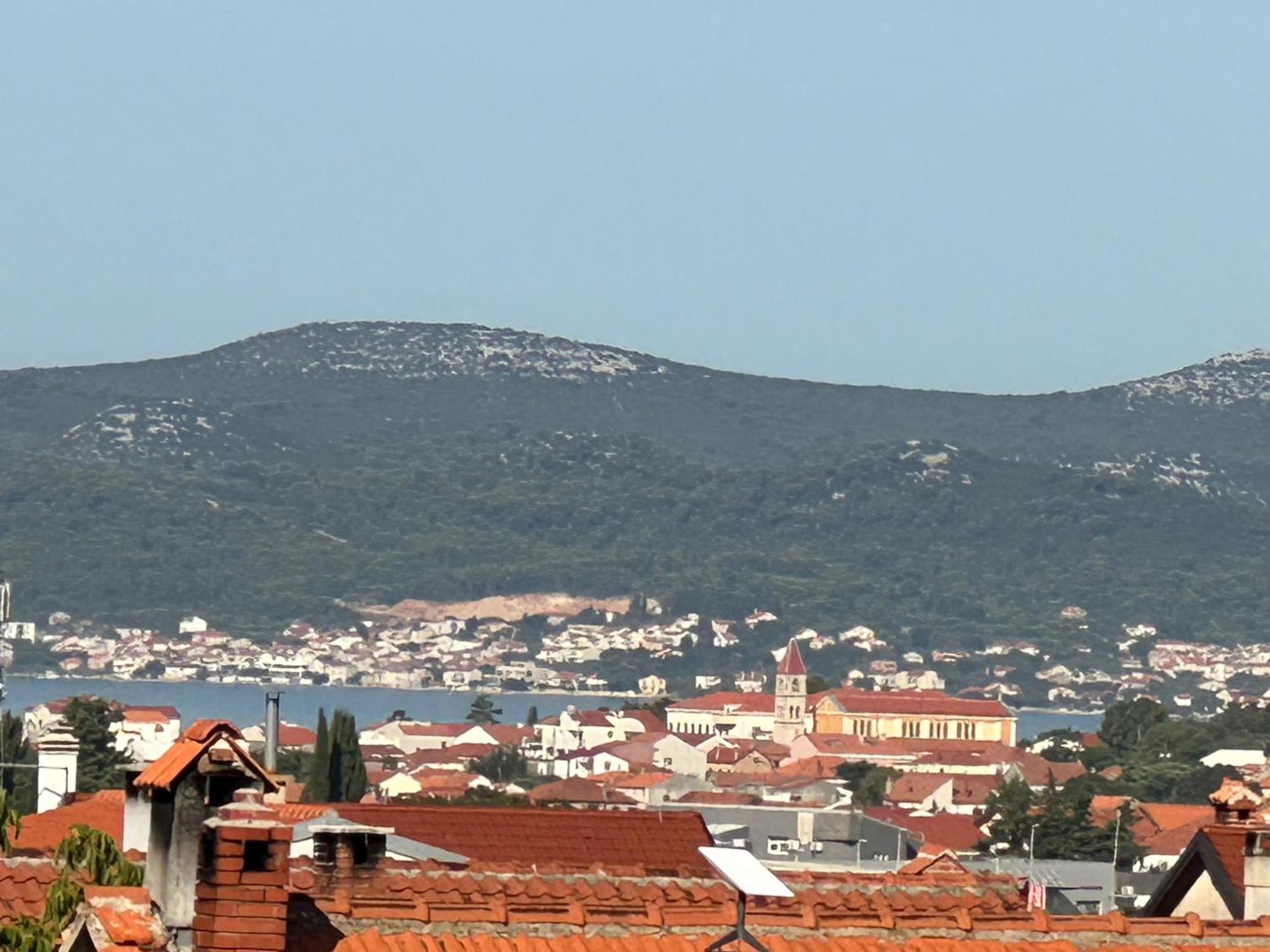 Roni Apartma
