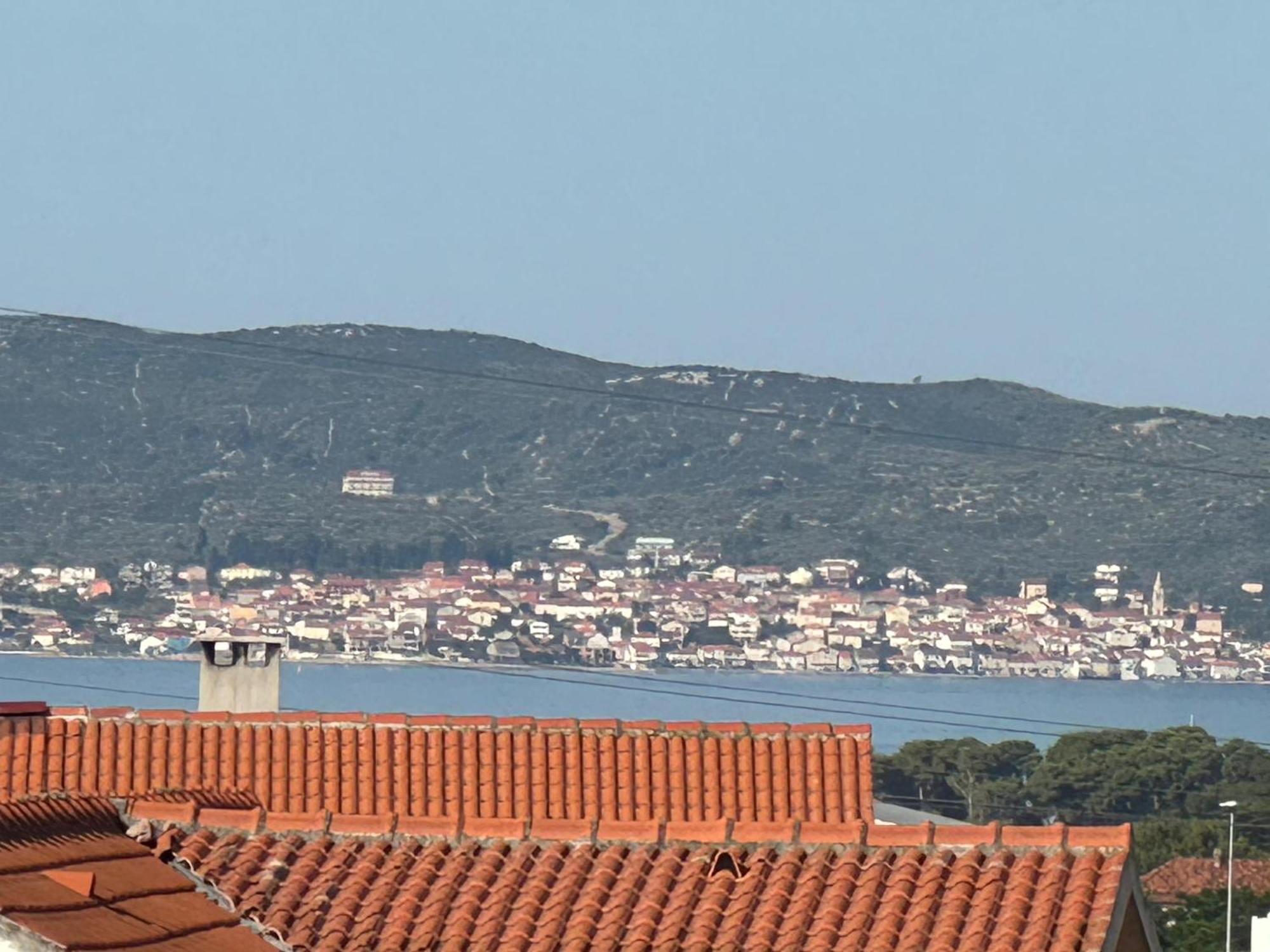 Apartma Roni