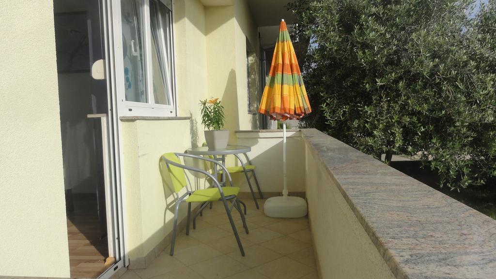Roni Apartma Zadar